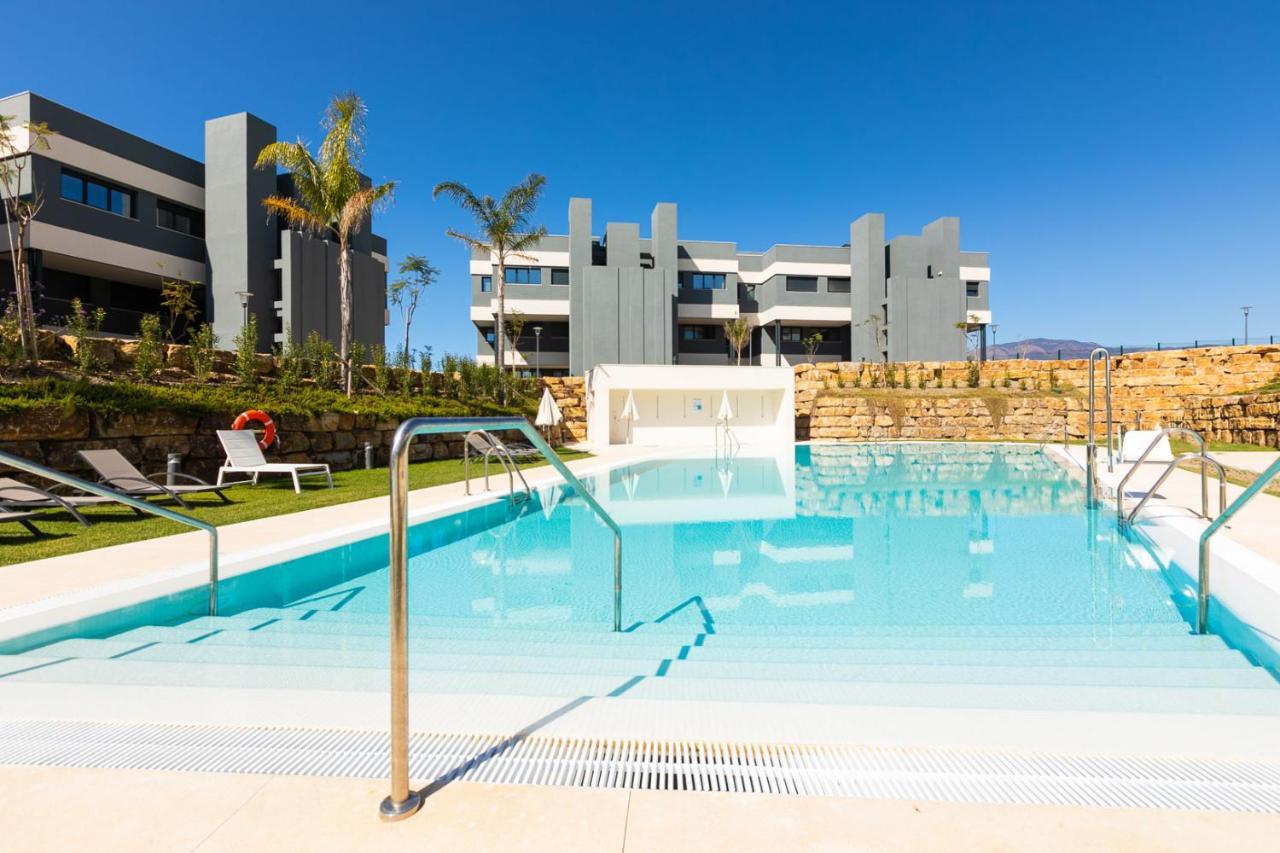 The Golden Oasis Penthouse Διαμέρισμα Εστεπόνα Εξωτερικό φωτογραφία