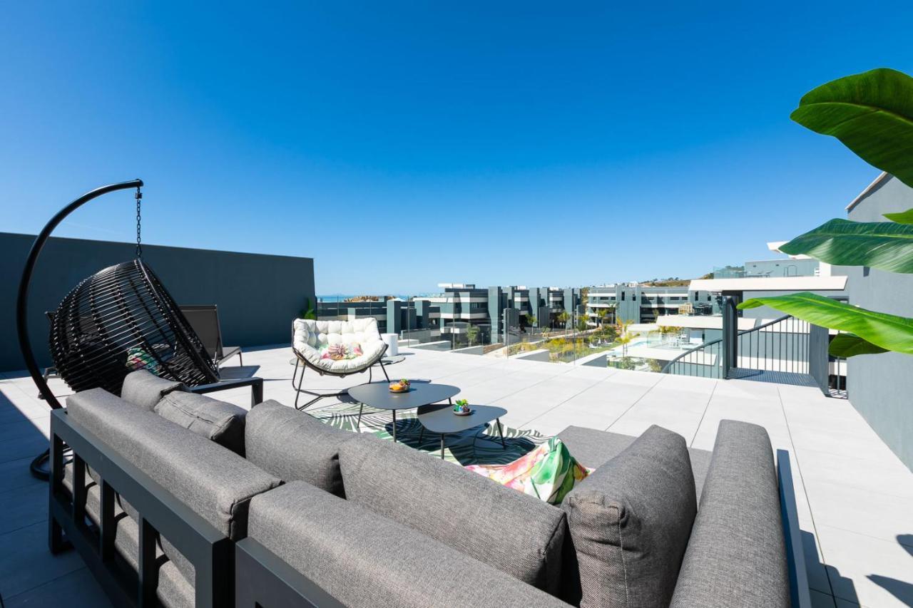 The Golden Oasis Penthouse Διαμέρισμα Εστεπόνα Εξωτερικό φωτογραφία